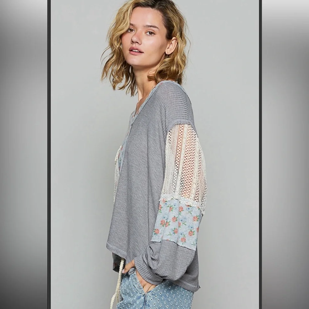 263 ❤️POL roomy fit V neck ribbed thermal top - Picture 4 of 5